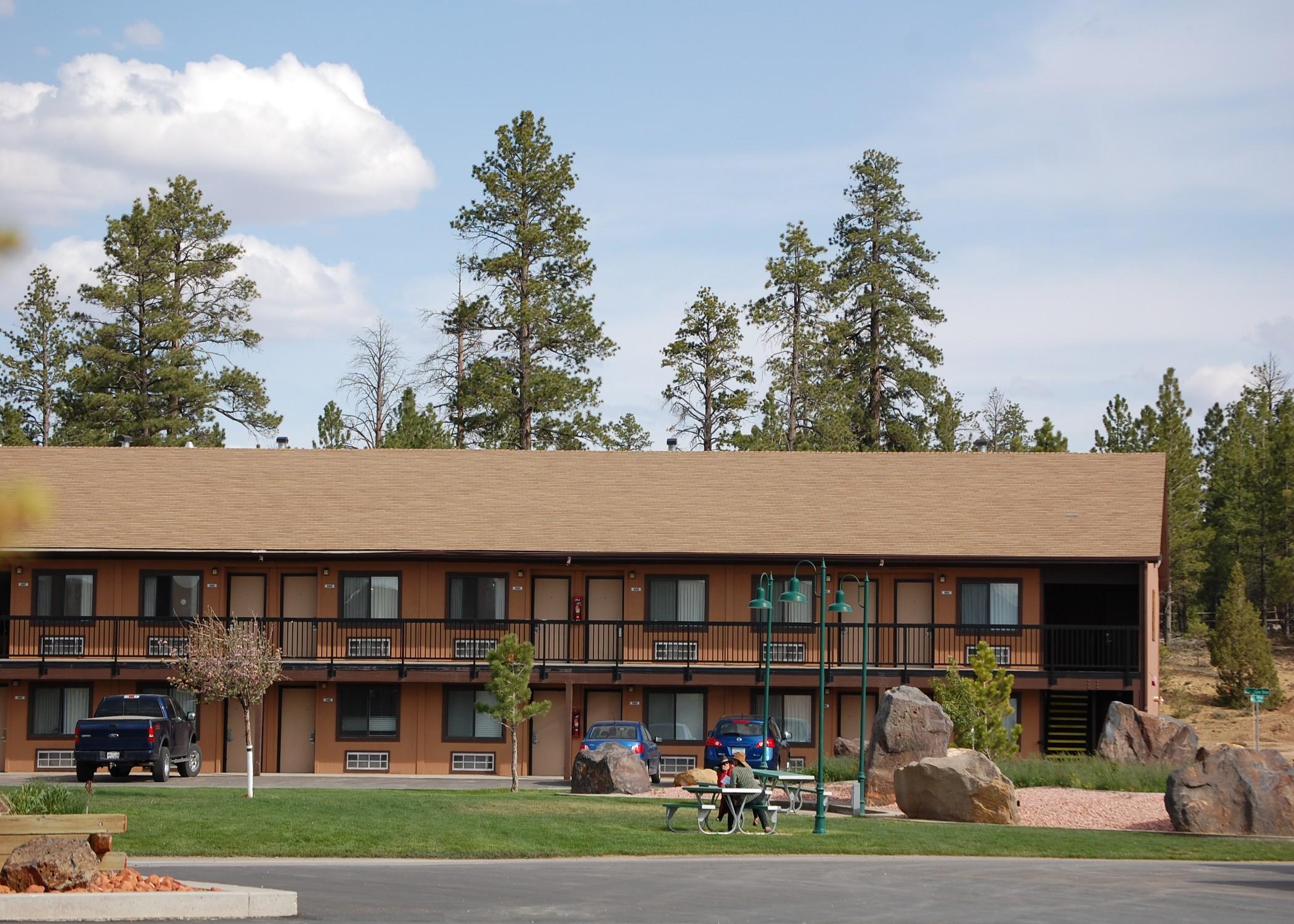 Bryce View Lodge Part Of The Ruby'S Inn Resort Bryce Canyon City Exterior foto